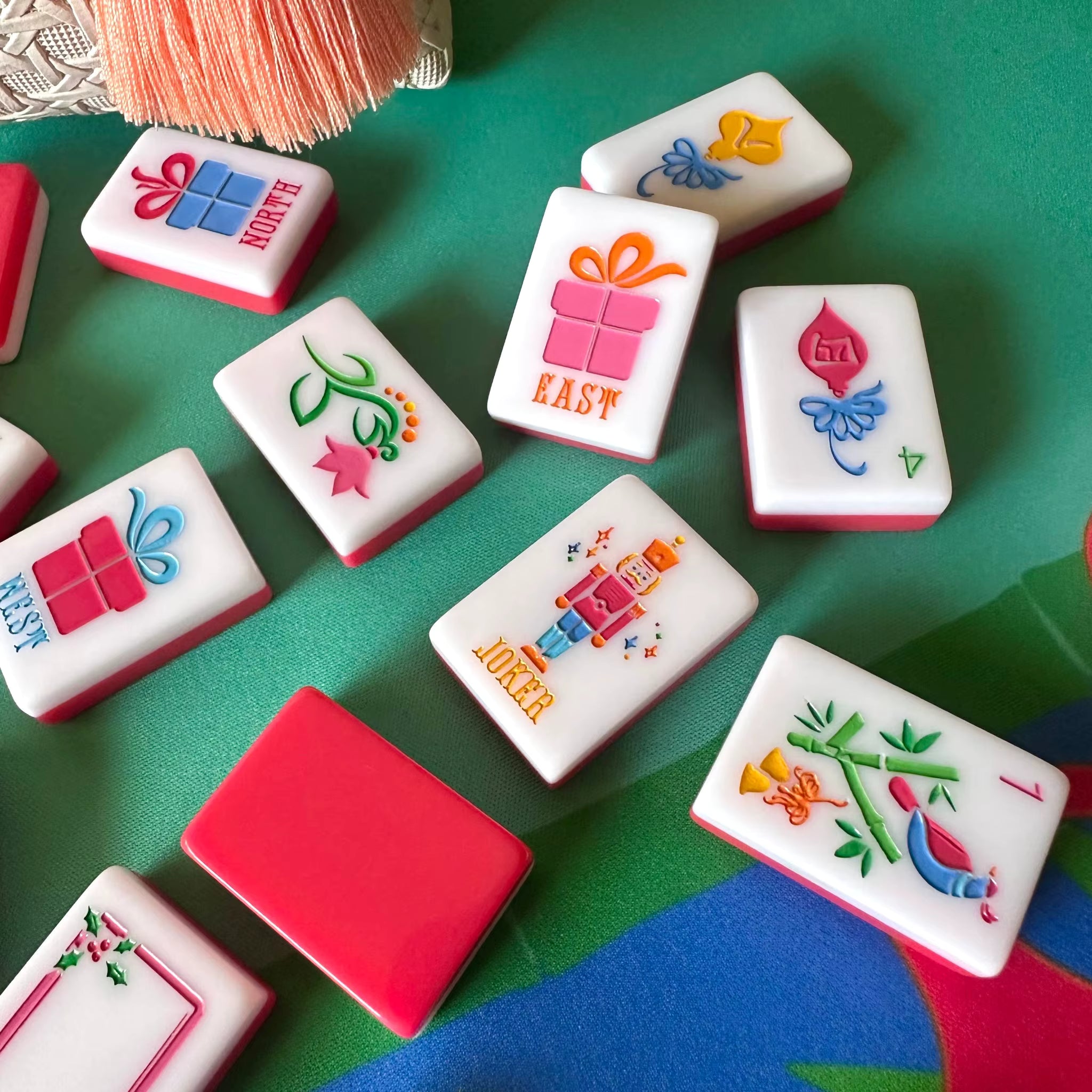 Holly Jolly American Majhjong Tiles