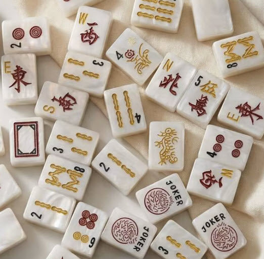 The White Pearl American Mahjong Tile set