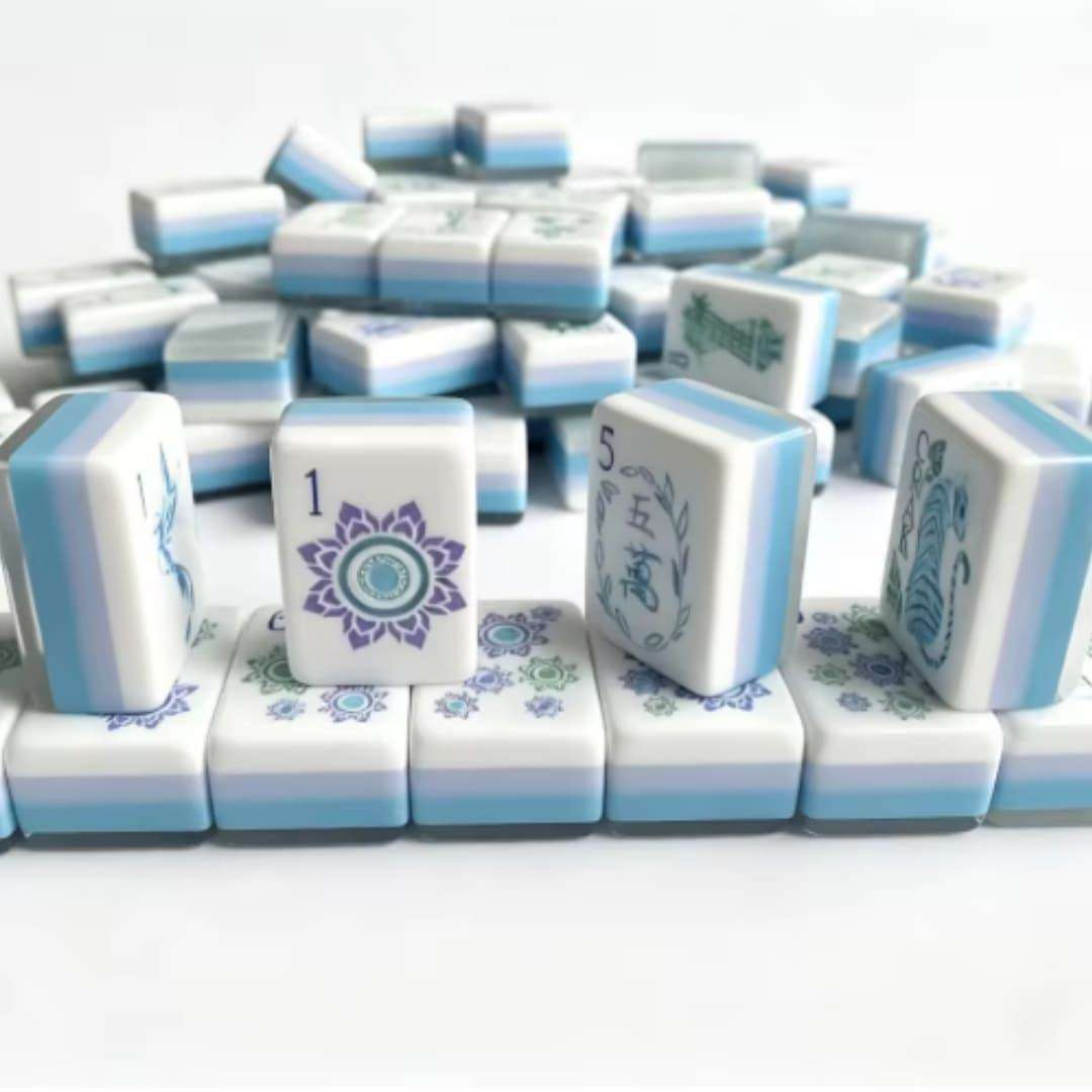 Whisper White American Mahjong Tile Set